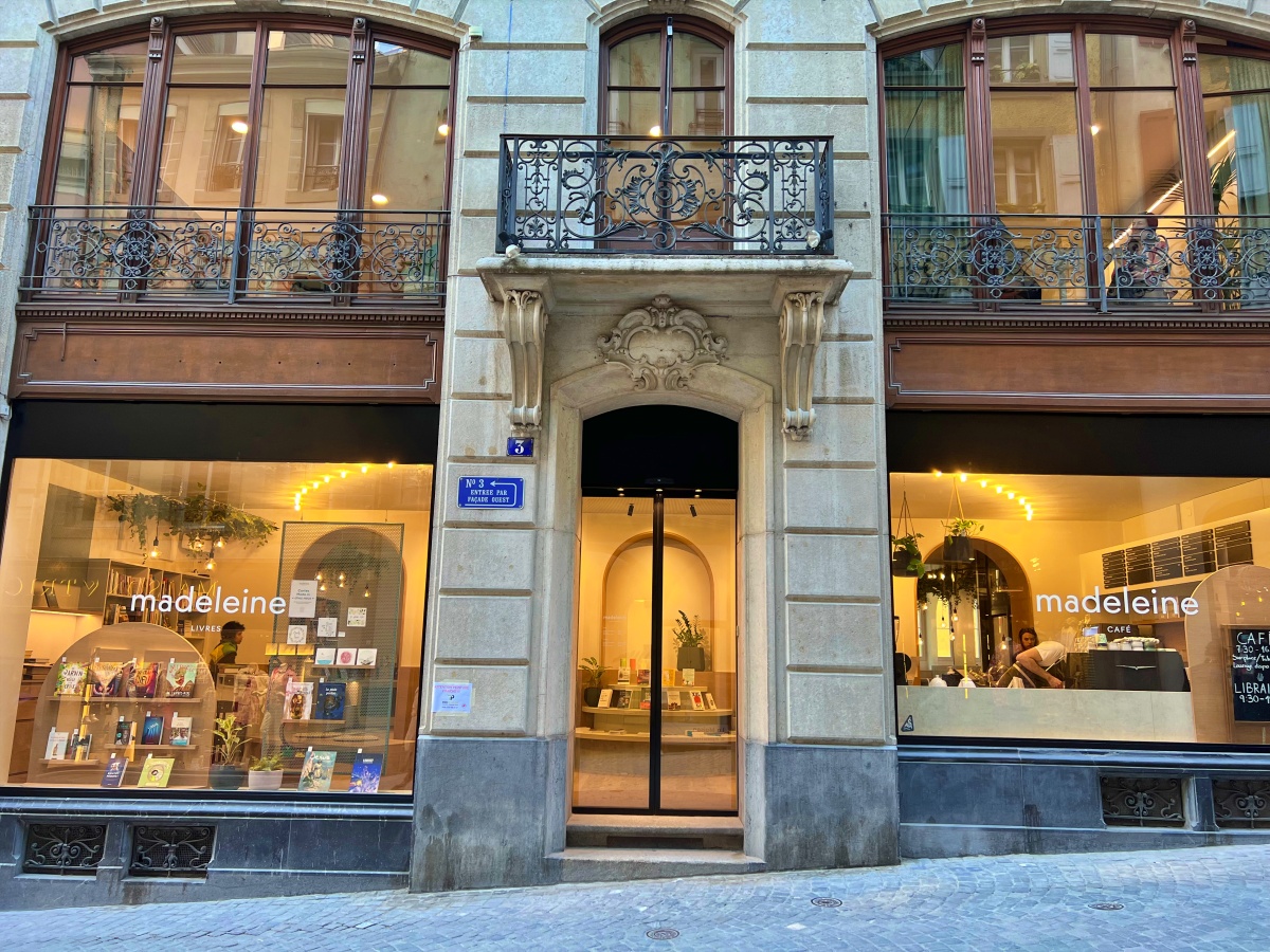 outdoor of a cafe in Lausanne called Madeleine